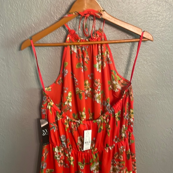 New York & Company Floral Maxi Dress. New with tags - Picture 4 of 6